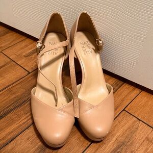 Naturalizer Women's Beige Strap Heels